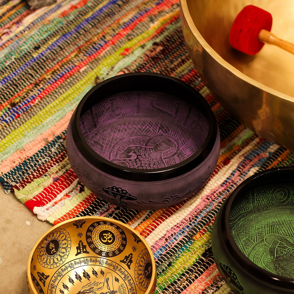 Product image of Extra Loud - Mushroom Singing Bowl - Purple Haze (23x10.5cm, 1.3kg) (view 12), showing a singing bowl with a purple colourway; size details including 5cm, 1.3kg.