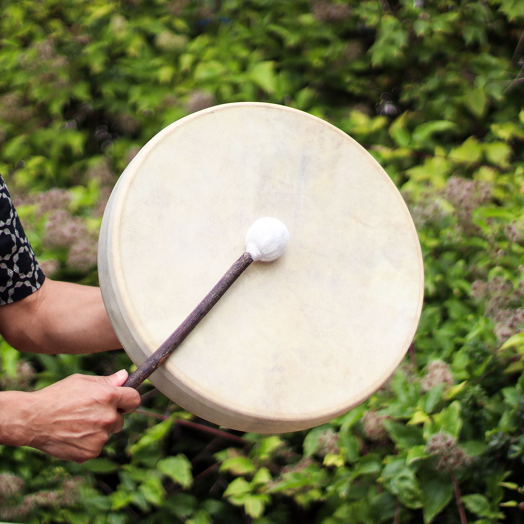 Spirit of the Bear - Shaman Drum & Stick- Tunable - 40cm - Irama Nusa